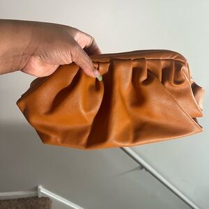 SHEIN Caramel Ruched Wristlet Clutch